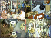 ہاتھ سے بنے موسیقی آلات کی مانگ میں اضافہ بیرون ممالک میں بھی دھوم