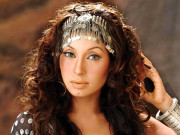 شوبز سے دور ہونے کا سوچ بھی نہیں سکتی‘ اداکارہ نرما