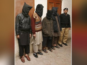 مردان میں بینکوں اور تاجروں کو لوٹنے والا 4 رکنی ڈکیت گروہ گرفتار