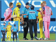 ’’مسٹر کول ‘‘ دھونی نو بال کے فیصلے پر آپے سے باہر