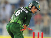 پاکستانی کپتان بابر اعظم کے بولنگ ایکشن پر سوالیہ نشان