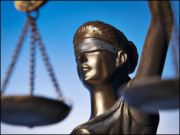 اکلوتی باعزت سرکاری نوکری