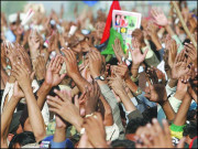 سیاست دانوں کے ہاتھوں جمہوریت کی نجکاری