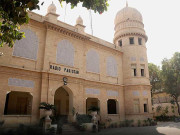 بھارت کی صوتی جارحیت کے سامنے ریڈیو پاکستان بے دست و پا کیوں