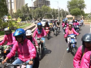 حکومت سندھ کا نوکری پیشہ خواتین کو مفت پنک اسکوٹر فراہم کرنے کا اعلان