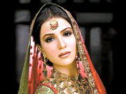 عمائمہ فلم ’’ شیر‘‘ کی تشہیری مہم میں حصہ لینے بھارت جائینگی