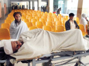 خیبر پختونخوا کے سرکاری ٹیچنگ اسپتالوں میں ڈاکٹروں کا احتجاج