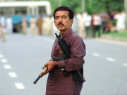 ’’زمرد کی وجہ سے سکندر کو گولی چلائے بغیر نہ پکڑا جاسکا‘‘