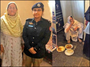 پولیس ایوارڈ تقریب میں شہید کی والدہ زمین پربیٹھ کرکھانا کھانے پر مجبور