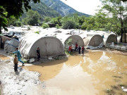 ملک میں بارشیں جاریدریائوںندی نالوں میں طغیانی5 جاں بحق