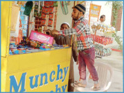 قصہ انوکھی دکانوں کا۔۔۔