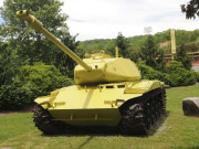 جنگ عظیم دوم کا تاریخی ٹینک پراسرار طور پر پیلے رنگ کا ہوگیا