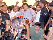 زرداری کی دولت واپس لائیں نواز شریف سے ہاتھ ملالوں گا عمران خان