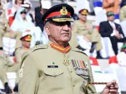 پاکستان کے لیے امن خوشحالی اور ترقی کی دعا کے ساتھ عید مبارک آرمی چیف