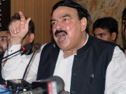 فواد چوہدری کا صحافی کو تھپڑ مارنا زیادتی ہےشیخ رشید