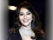 مادھوری ڈکشت، ناکامی کی علامت سمجھی جانے والی اداکارہ بالی ووڈ میں کامیاب کیسے ہوئی؟