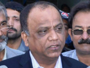 کراچی کے شہریوں کو سمندر میں پھینکنا ہے یاانہیں ان کا حق دینا ہے بابرغوری