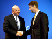 نوکیا نے موبائل فون یونٹ مائیکروسافٹ کوفروخت کر دیا