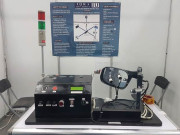 پاکستانی طلبا نے گاڑیوں کے سائیڈ مرر چیک کرنے والا کم لاگت آلہ تیار کرلیا