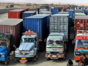 ٹرانسپورٹرز کا ملک بھر میں ادویات اورغذائی اشیا کی ترسیل بند کرنے کا اعلان