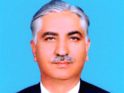 چیئرمین سینیٹ نیر بخاری 16 گھنٹے کیلیے قائم مقام صدر کی ذمے داریاں نبھائیں گے