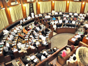 سندھ اسمبلی برطرفیوں کیخلاف صحافیوں کا 2 مرتبہ بائیکاٹ 