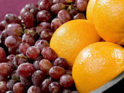 نارنجی انگور اور گاجروں میں کینسر کی دواؤں جیسے اجزا پائے جاتے ہیں