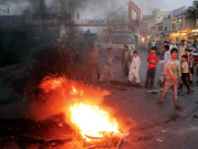بجلی کی غیر اعلانیہ لوڈ شیڈنگ مظاہروں کے باعث بد ترین ٹریفک جام 