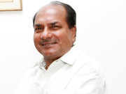 چین بھارتی فوجی طاقت سے خوفزدہ ہے اے کے انتھونی کی بڑھک