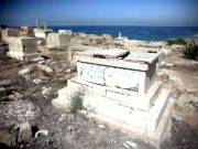 گورکنوں نے قبر کی من مانی فیس وصول کرنی شروع کردی شہر کے کئی قبرستانوں میں ٹھیکیداری نظام بھی قائم