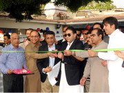 بینظیر فلائی اوور کا سنگ بنیاد رکھ دیا گیا 24 ایمبولینسیں بلدیہ عظمیٰ کے حوالے 