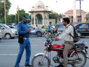 لاہورمیں ٹریفک صورت حال میں بہتری کے بین الاقوامی ادارے بھی معترف