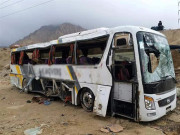ٹھٹھہ کے قریب بس حادثے میں 4 افراد جاں بحق 20 زخمی