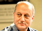 انوپم کھیرکو مقبوضہ کشمیر پر مودی سرکار کی حمایت کرنا مہنگا پڑ گیا
