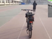 چینی سائنسدانوں نے سوار کے بغیر دوڑنے والی سائیکل بنالی
