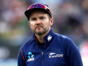 مائیک ہیسن پاکستانی ٹیم کے ہیڈکوچ کی دوڑ میں شامل