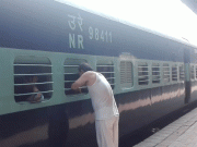 بھارت کی جانب سے سمجھوتہ ایکسپریس کے ڈرائیور کو جاسوسی کی پیشکش کا انکشاف