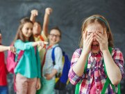 گھر پر بچوں کی تذلیل و توہین انہیں جھگڑالو بناتی ہے تحقیق