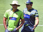 ہیڈ کوچ اور بولنگ کوچ کے لیے انٹرویوز