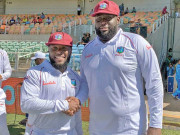 140 کلوکے کورنویل ’بھاری بھرکم‘ ٹیسٹ کرکٹربن گئے