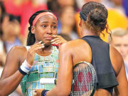 ناؤمی اوساکا نے کوکو کی دلجوئی کرکے شائقین ٹینس کے دل بھی جیت لیے