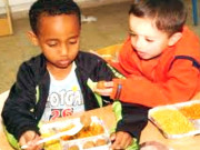 اسکول لنچ کے سخت قواعد بچوں کے لیے مفید ہیں