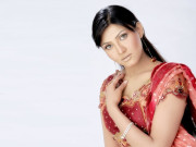 مخصوص طبقہ سے نکل کرفلمیں بنانا ہونگی حیا علی