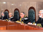 اختلافی آواز کو دبانا جمہوری نظام کیلیے خطرہ ہے چیف جسٹس