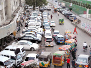 ٹریفک حادثات بڑھ رہے ہیں چنگ چی رکشوں کے خلاف کارروائی کا حکم 