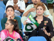 شائقین کرکٹ کے 10 سالہ انتظار کا اختتام