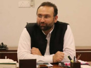 ہڑتالی ڈاکٹرز باز نہ آئے تو انہیں برطرف کردیا جائے گا وزیرصحت کے پی