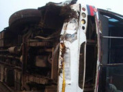 حب میں مسافر کوچ حادثے میں 9 افراد جاں بحق