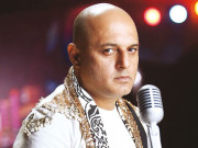جب علی عظمت سے کلاشنکوف برآمد ہوئی گلوکار کا دلچسپ انٹرویو