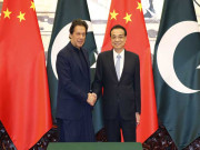 وزیر اعظم کی چینی ہم منصب سے ملاقات پاک چین تجارتی حجم بڑھانے پر اتفاق